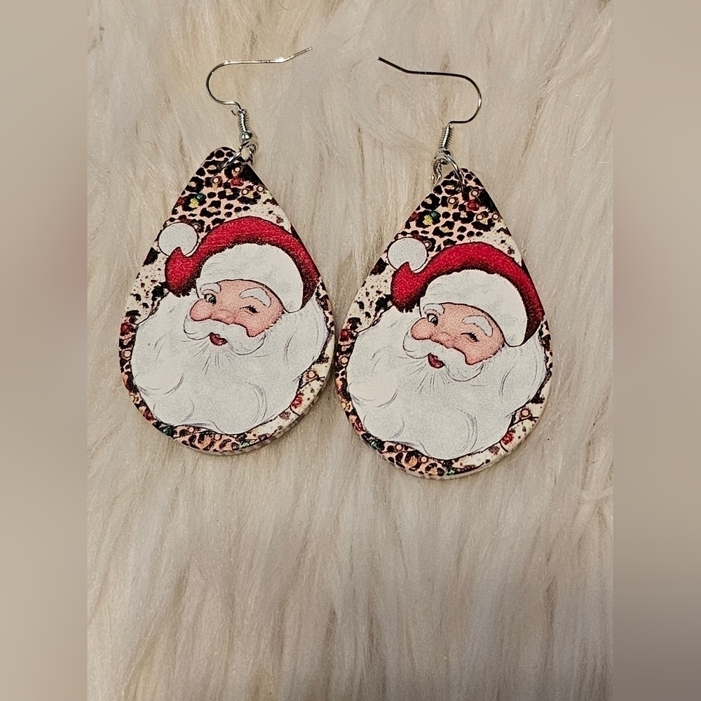 Santa Christmas Earrings - NWT